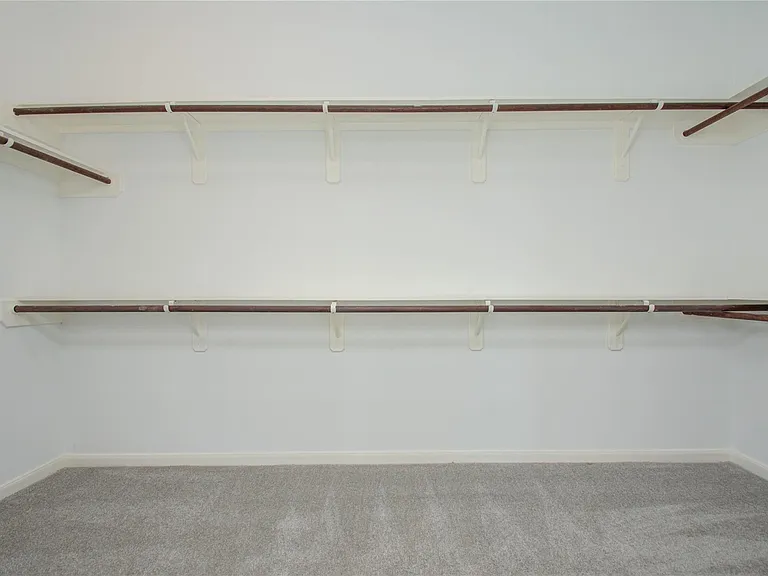 4518 Camden Brook Ln — Photo 17