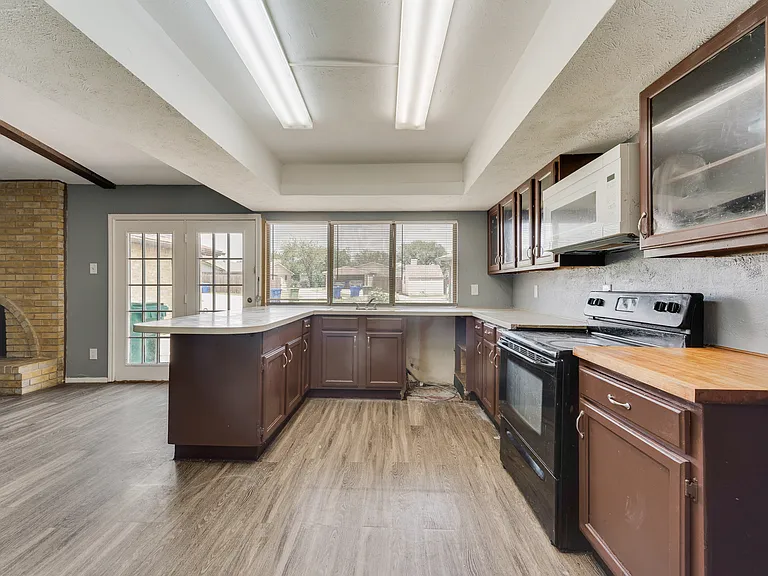 3108 Oak Hill Rd — Photo 10