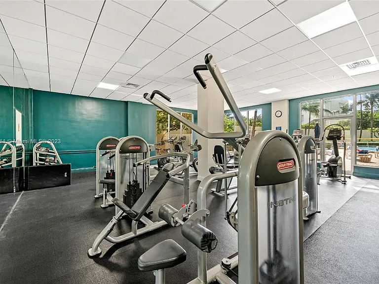 4001 S Ocean Dr #2 — Photo 34