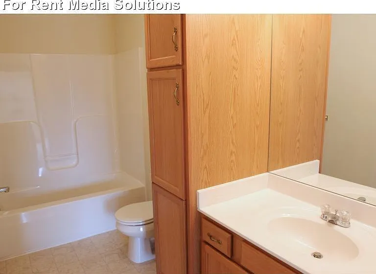 2937 Alexandria Blvd SE — Photo 6