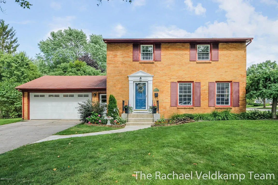 1626 Gorham Dr SE photo 1