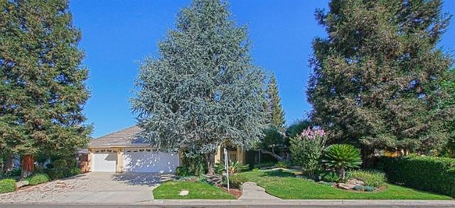 1st image of 1327 E Saint James Cir