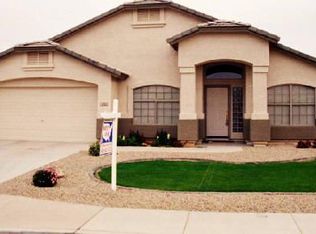 2132 E Smoke Tree Rd #WOW, Gilbert, AZ 85296