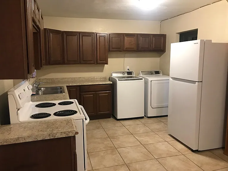 Kitchen with Included appliances