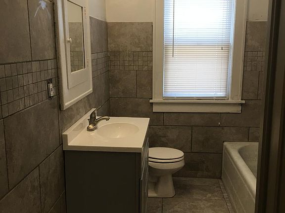 Newly remodeled bath