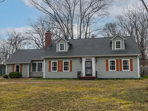 1204 E Crestwood Dr, Memphis, TN 38119