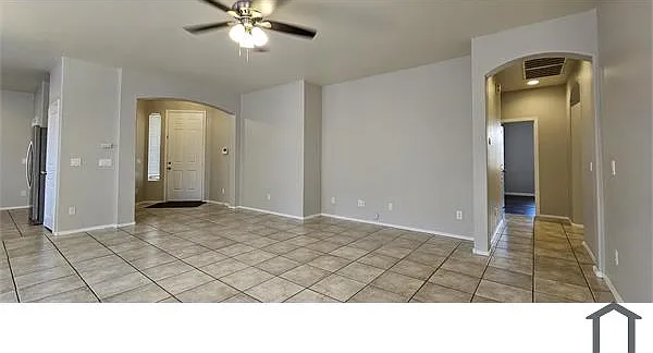 10886 W Locust Ln — Photo 16