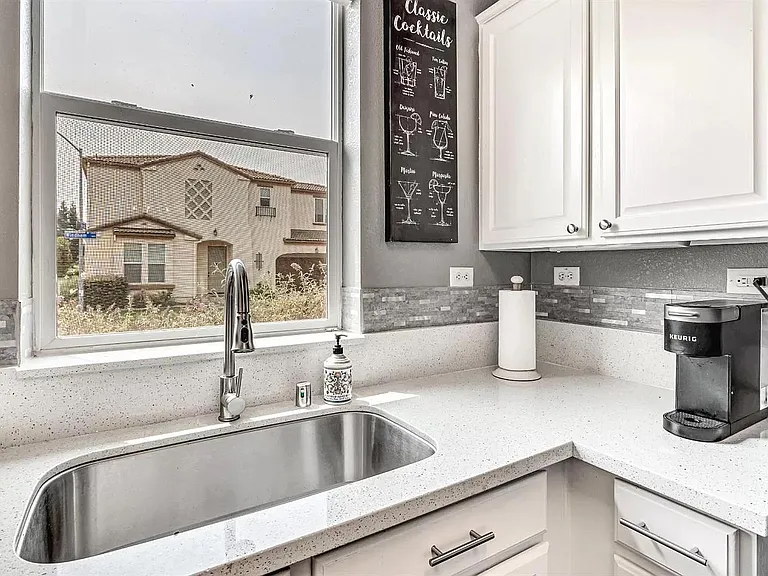 11837 Windham Way — Photo 32