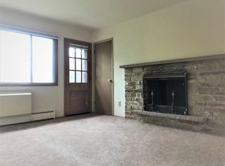 30 Heritage Cir #10, Madison, WI 53711