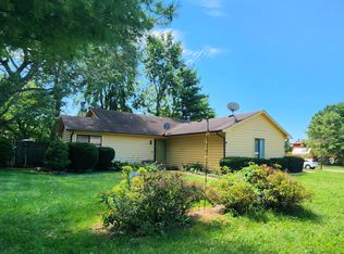 2713 Clayton Blvd, Champaign, IL 61822