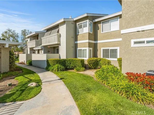 27620 Susan Beth Way Unit B, Santa Clarita, CA 91350