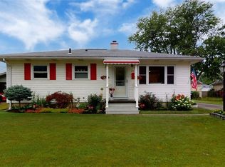 271 Willowbend Rd, Tonawanda, NY 14150