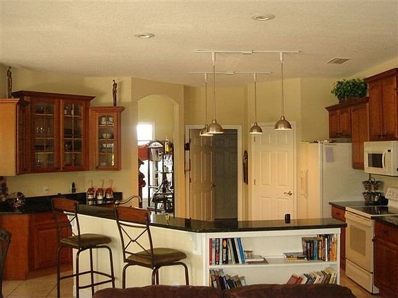 4th image of 5176 Athenia Dr