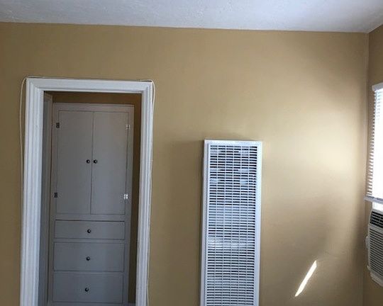 4th image of 5502 Denny Ave