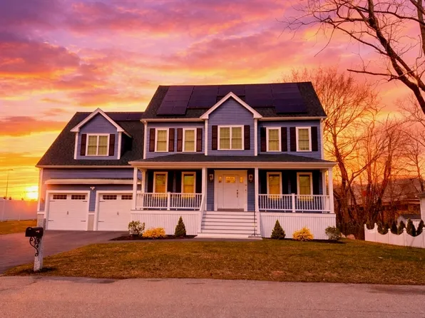 16 Palmer St, Brockton, MA 02301