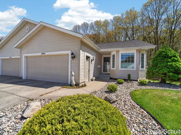 3896 Fairway Dr, Muskegon, MI 49441