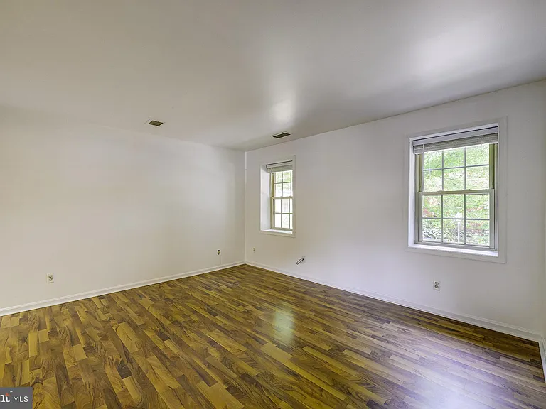 1403 E Abingdon Dr #2 — Photo 6