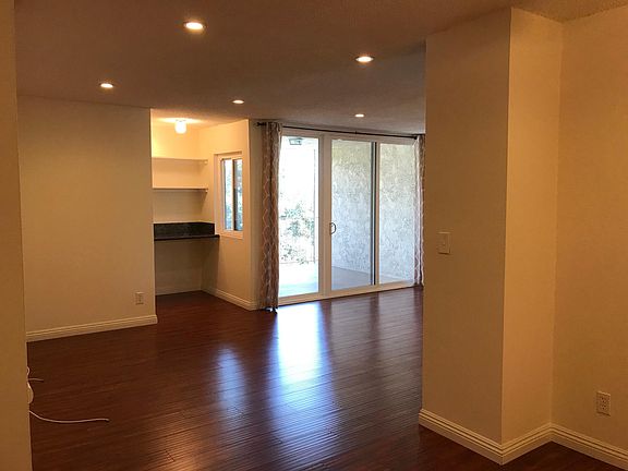 3rd image of 125 N Allen Ave APT 315
