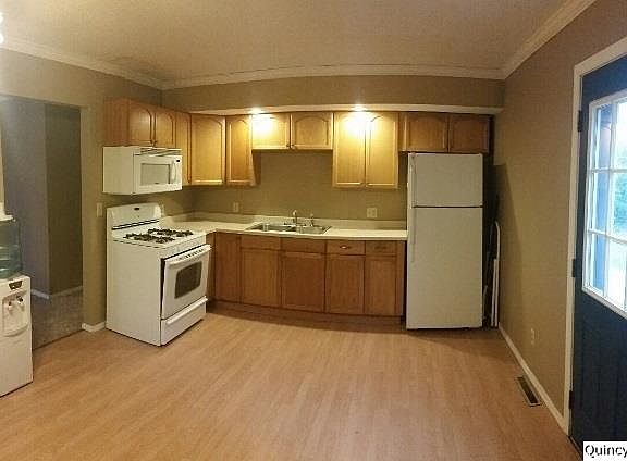 Home for Sale in Quincy, IL $77,900