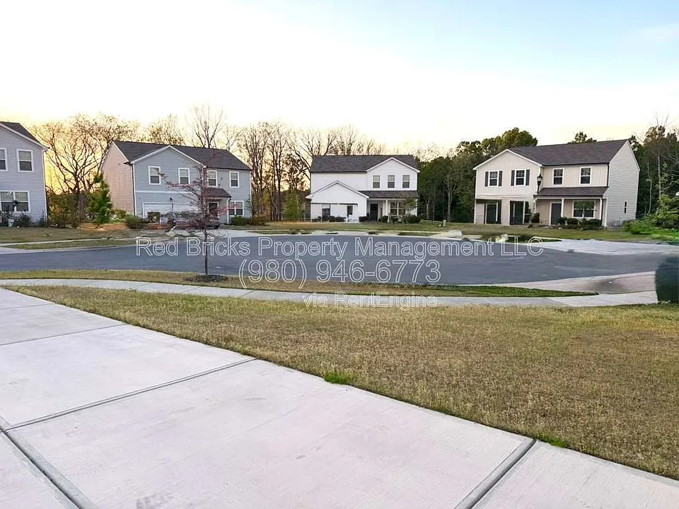 1266 Nesters Store Pl