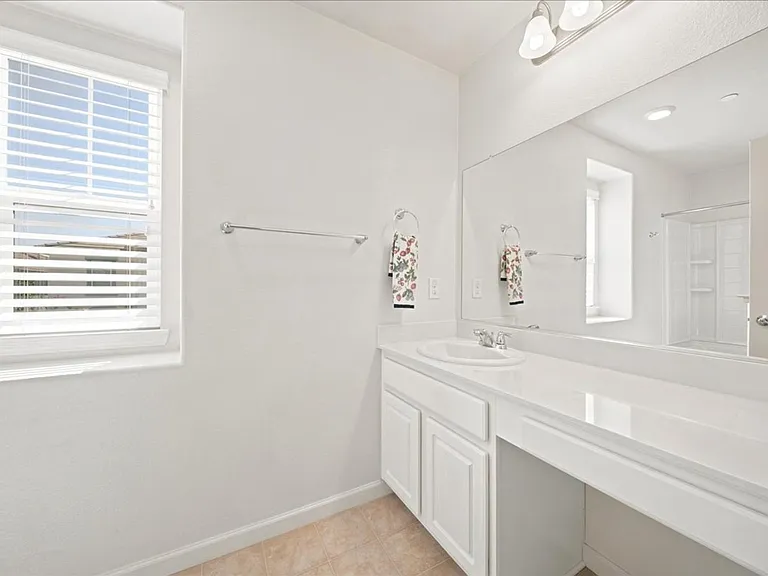15 Bannock Glen Pl — Photo 27