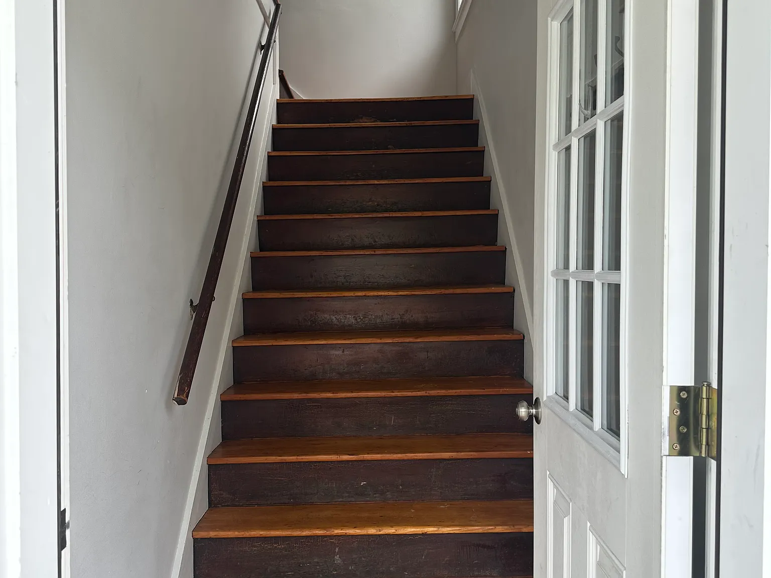 3 bed, 1184 sqft, $1,875 — Photo 3