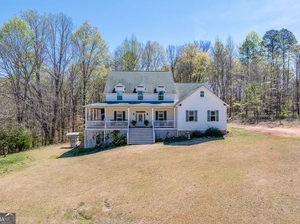 132 Dan Waters Dr, Commerce, GA 30530