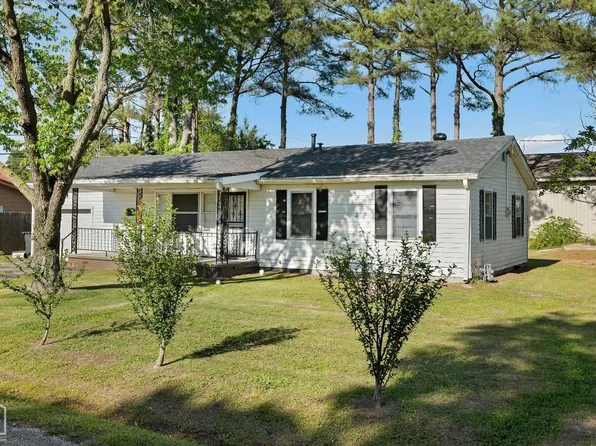 2004 S Kathleen St, Jonesboro, AR 72401