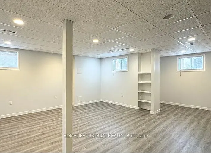 86 Taylor Dr — Photo 5