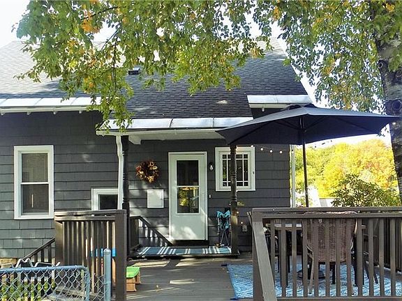 2nd image of 33 Sanger Ave