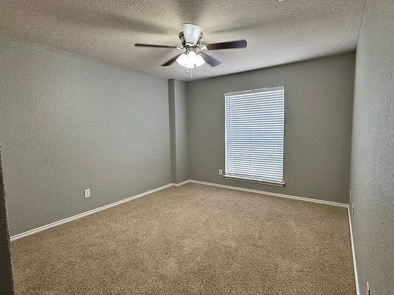 15426 Grosbeak Pass — Photo 18