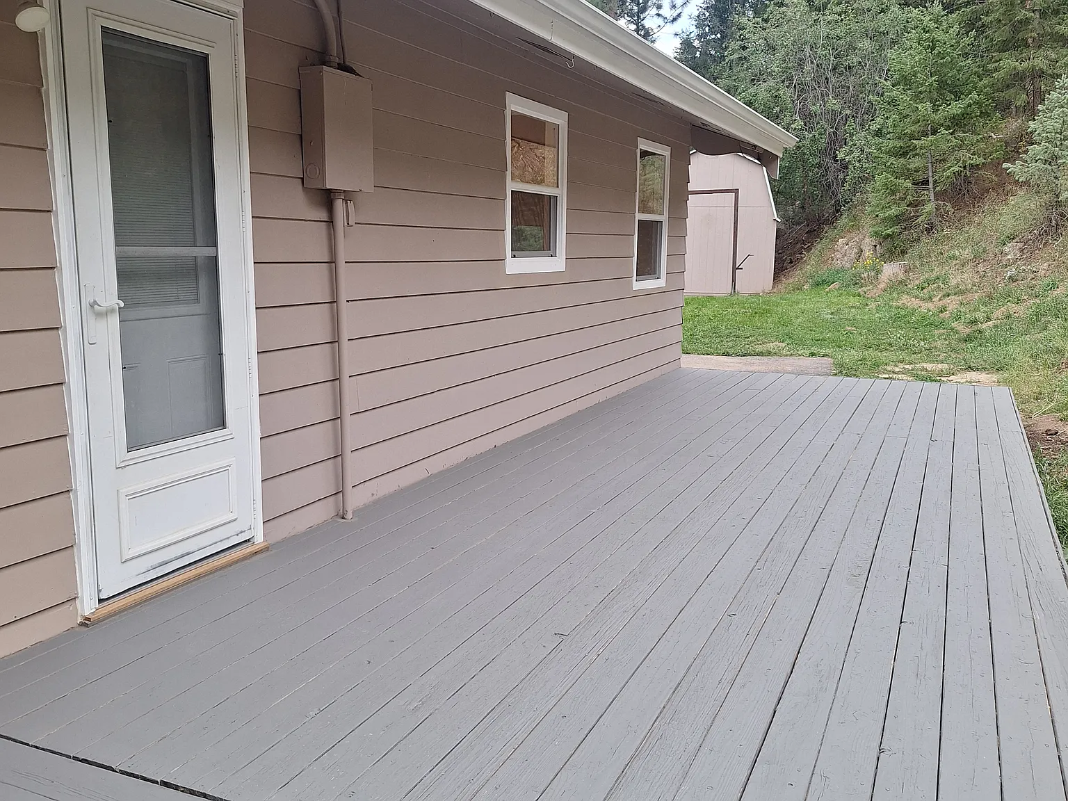 3 bed, 1296 sqft, $2,995 — Photo 3