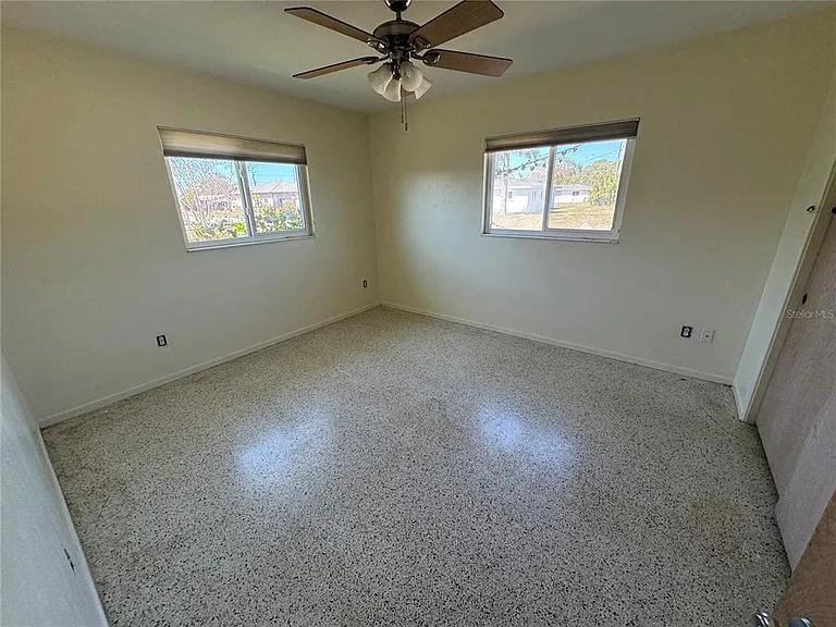 264 Glen Oak Rd — Photo 11