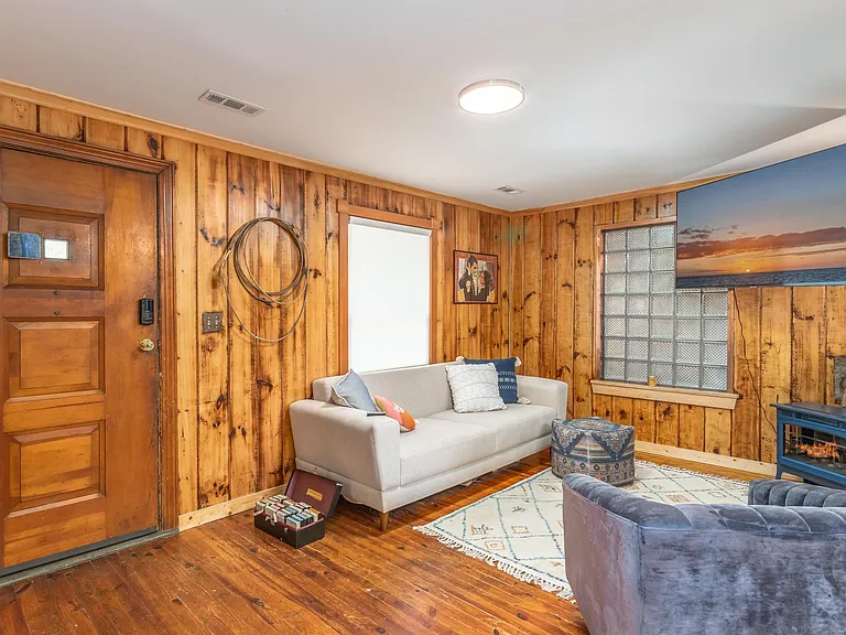 36 Pasadena Dr — Photo 3