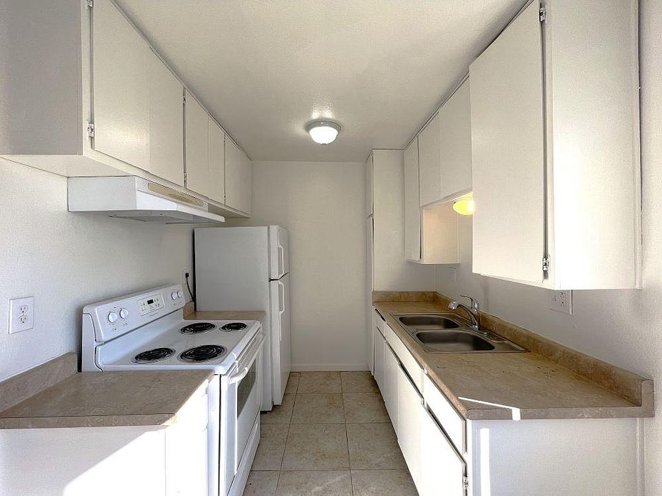 1st image of 7791 Linda Vista Rd APT 26