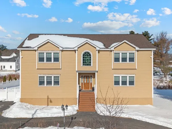 86 Lynn Fells Pkwy, Saugus, MA 01906