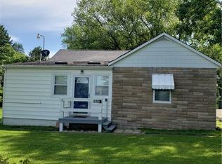 155 Mohawk School Rd, New Castle, PA 16102