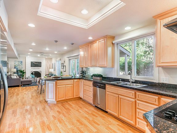 2nd image of 44602 N El Macero Dr
