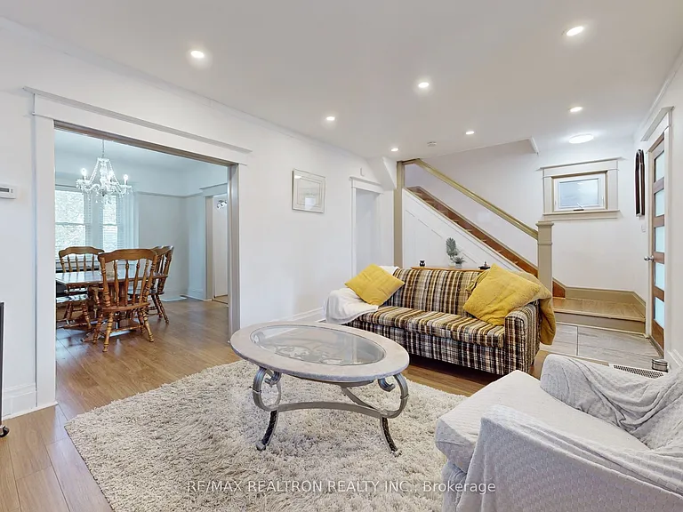 14 Myrtle Ave — Photo 4