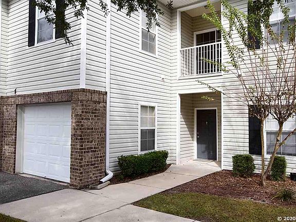 2nd image of 4814 NW 44th Ave APT 105