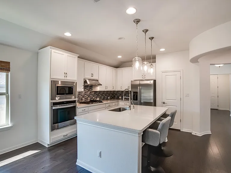 105 Meadow Wood Cv — Photo 16