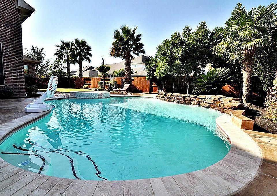 1st image of 6007 Mesa Brook Ln