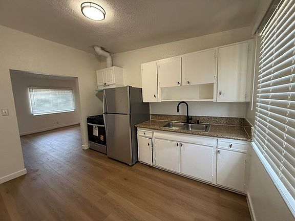2nd image of 11112 S Normandie Ave APT 2
