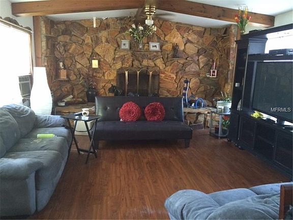 3rd image of 600 64th Ave S