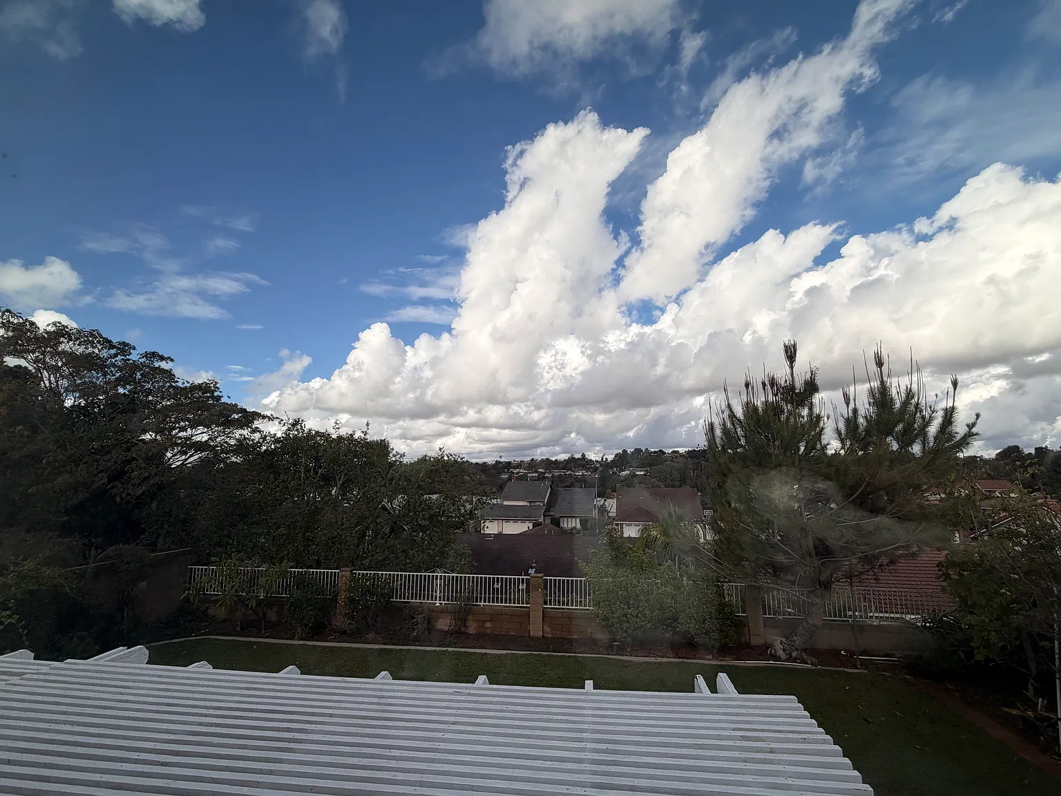 4 bed, 2380 sqft, $4,500 — Photo 3