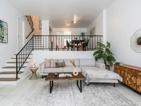 15021 Sherman Way Unit D, Van Nuys, CA 91405