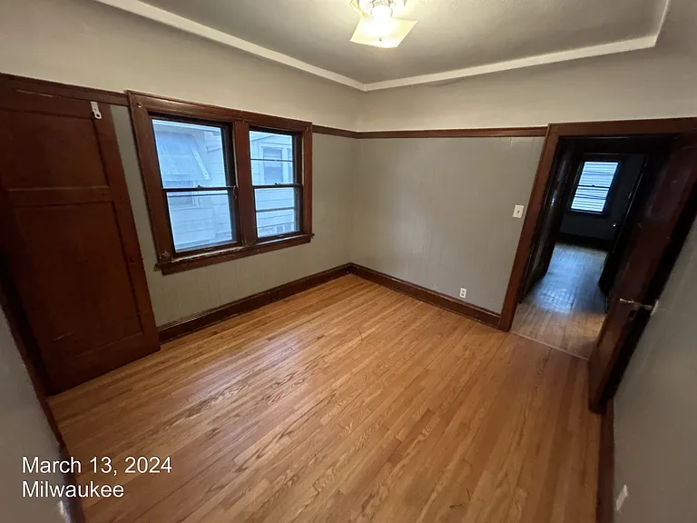 2720 N 52nd St — Photo 7