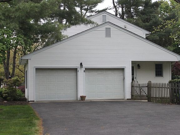 2nd image of 18 Berkshire Dr
