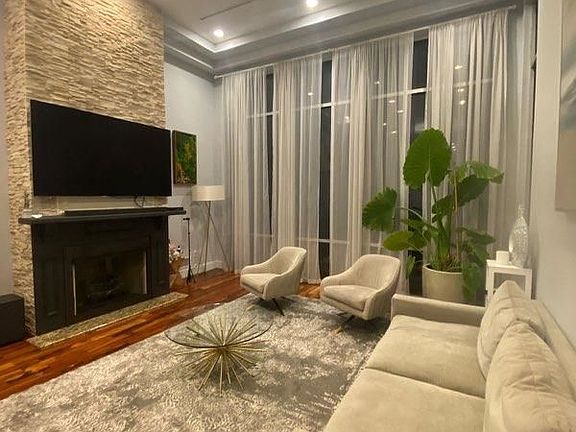 4th image of 760A Undercliff Ave #A