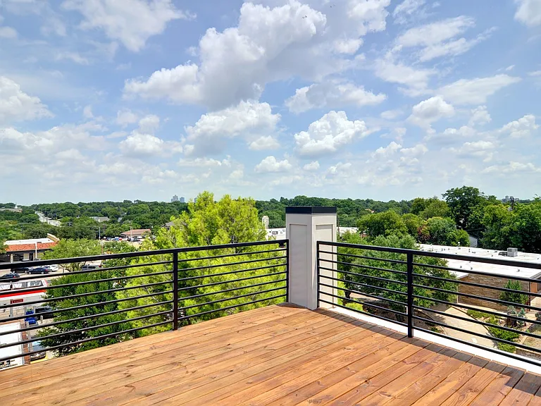 2822 Forest Park Blvd — Photo 33